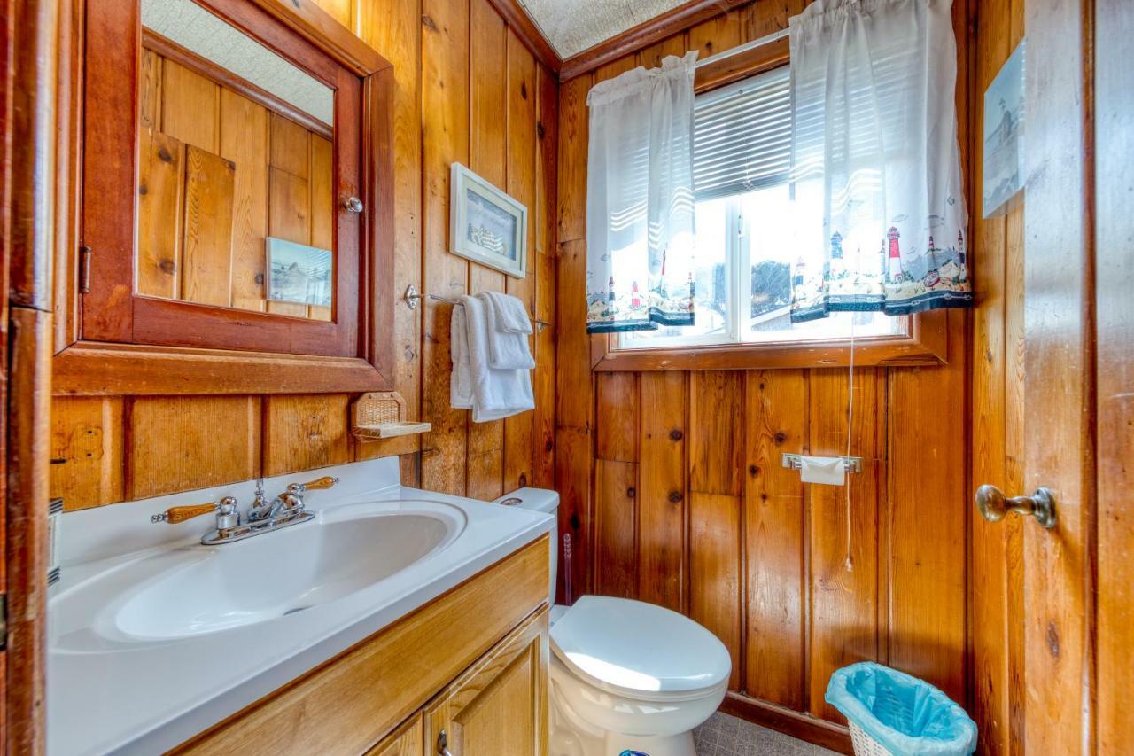 Villa Rockaway Breeze Rockaway Beach Exterior foto