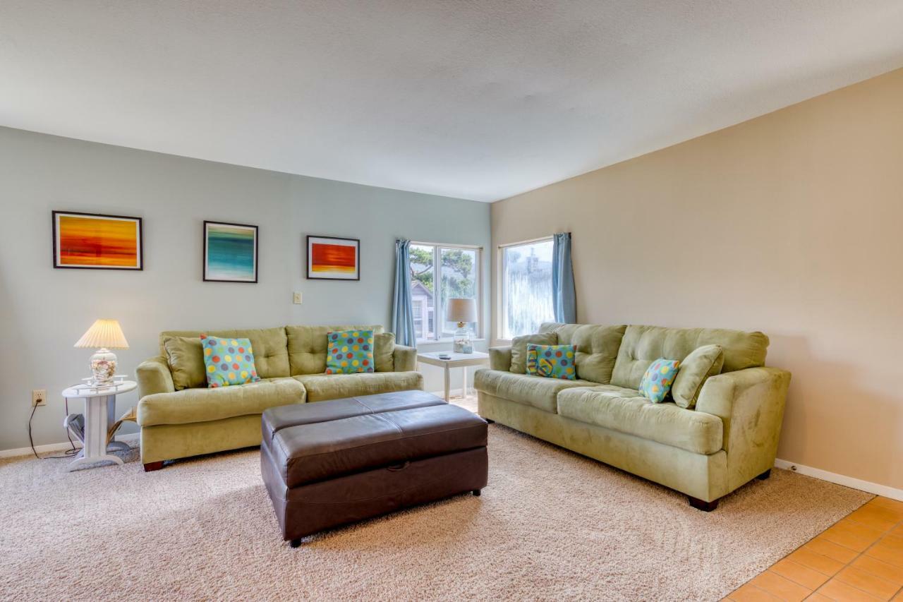 Villa Rockaway Breeze Rockaway Beach Exterior foto