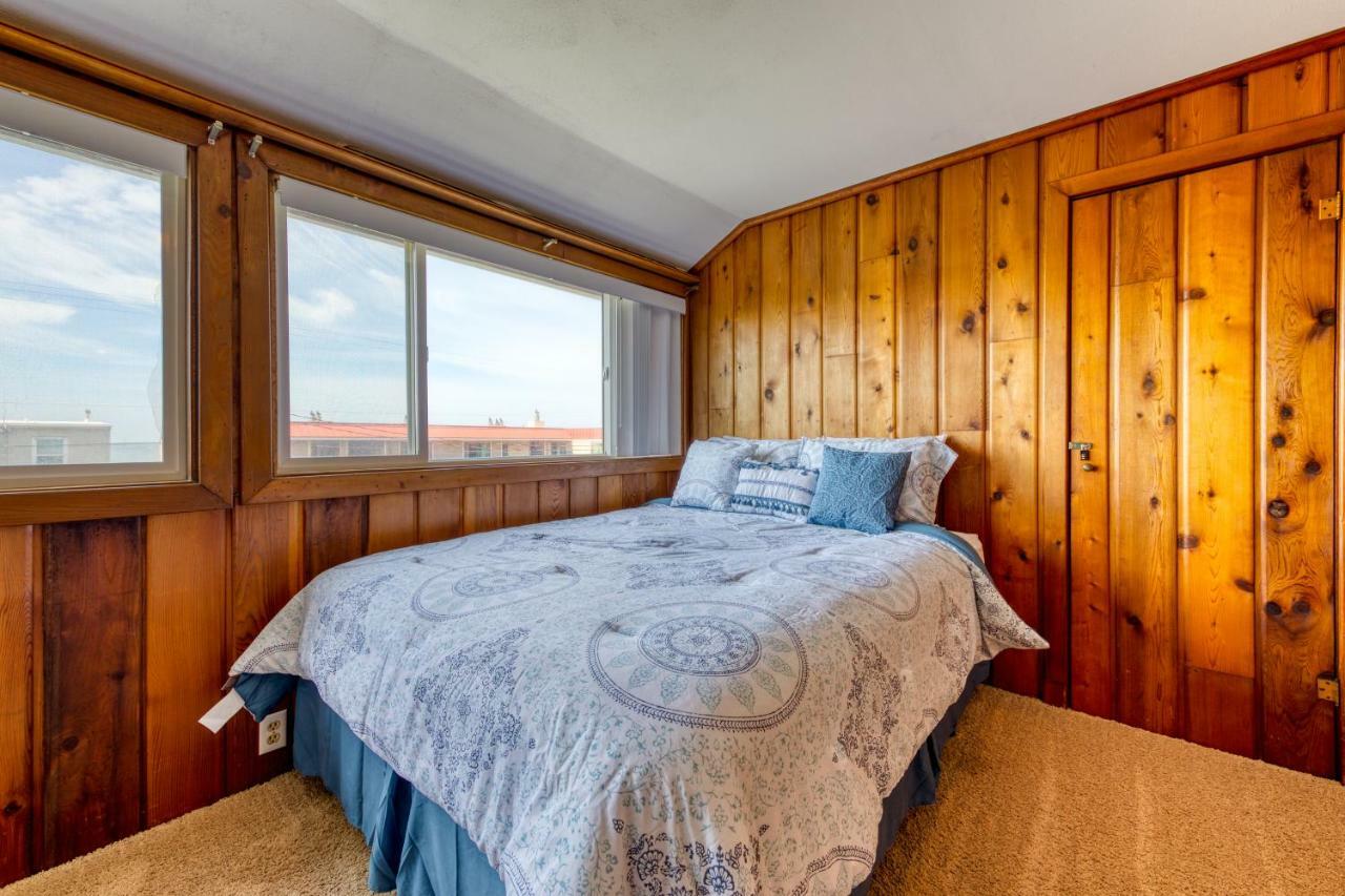 Villa Rockaway Breeze Rockaway Beach Exterior foto